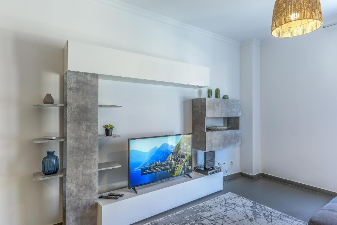 Flh Vila Real Santo Antonio Flat With Pool Вила-Реал-ди-Санту-Антониу Экстерьер фото