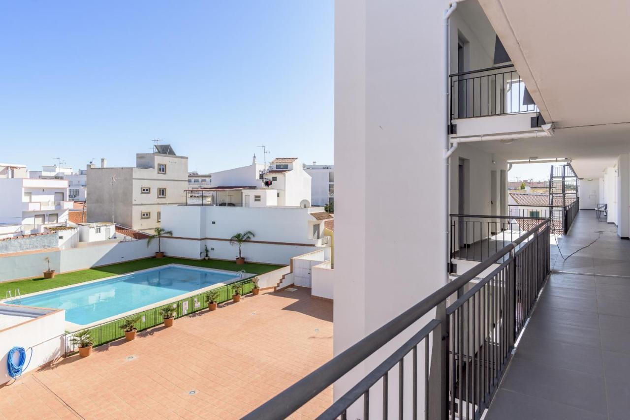 Flh Vila Real Santo Antonio Flat With Pool Вила-Реал-ди-Санту-Антониу Экстерьер фото